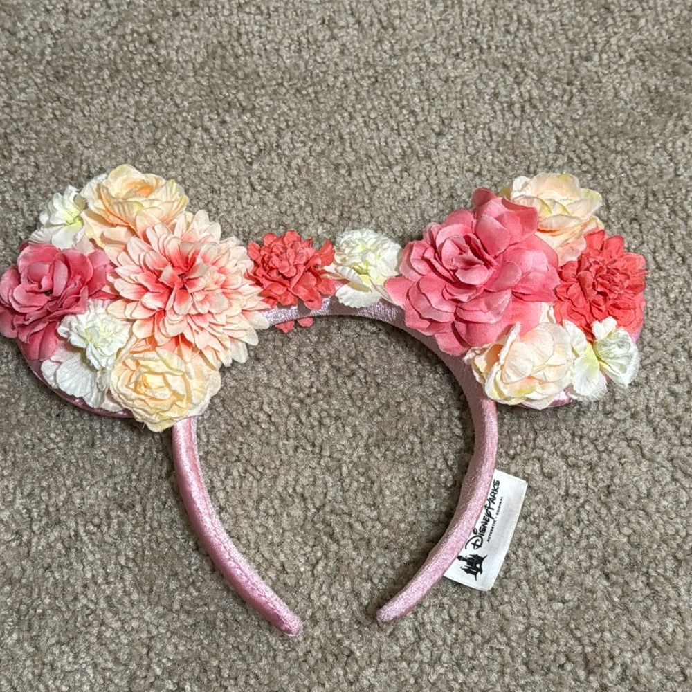 Flower Minnie Mouse ears